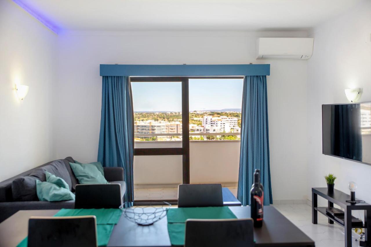 Sea View Apartment - 3 Swimming Pool & Fitness Албуфейра Екстер'єр фото