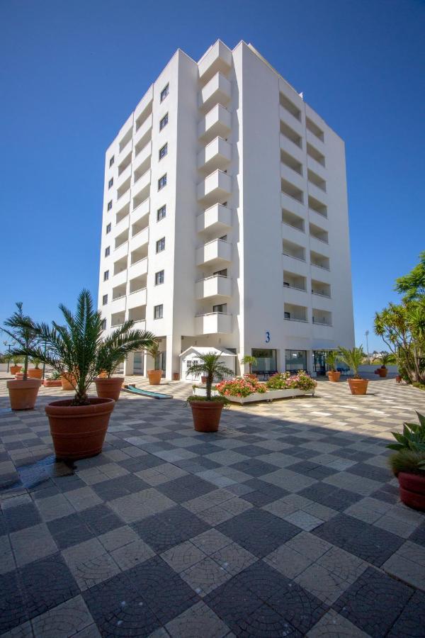 Sea View Apartment - 3 Swimming Pool & Fitness Албуфейра Екстер'єр фото